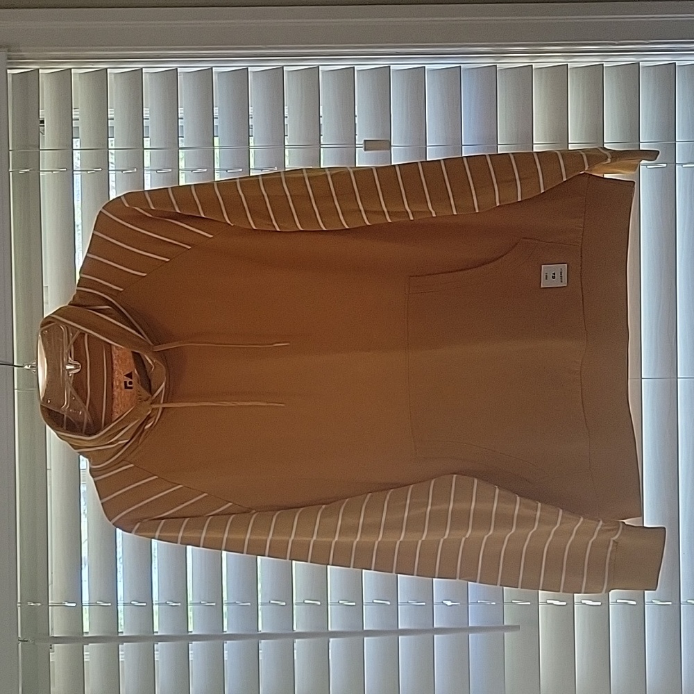 Men's pullover